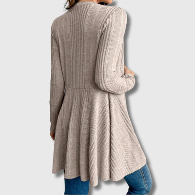 Blanche - Élégance au Quotidien Cardigan Chic pour Femmes