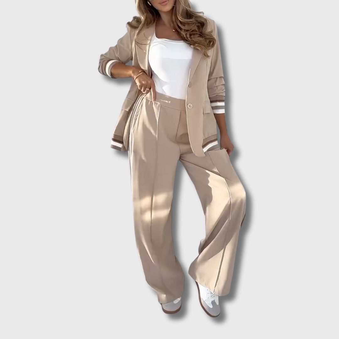 Elena - Costume Décontractée Élégance