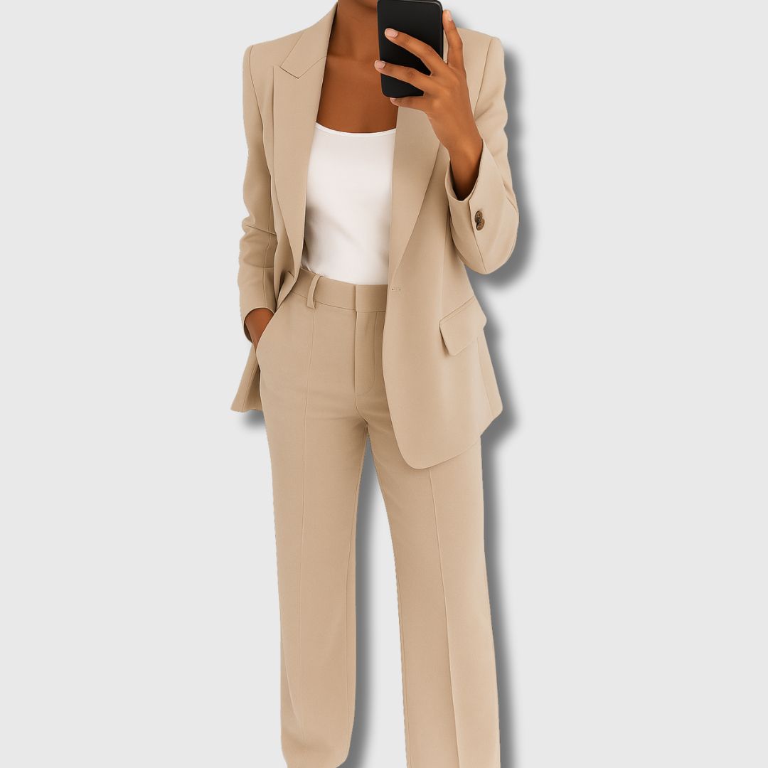 Victoria - Femme Tailored Suit | Édition Limitée