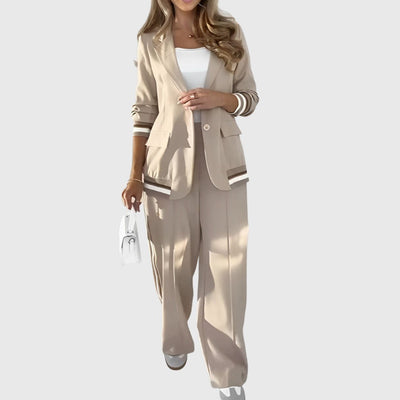 Essenza - Ensemble de Salon