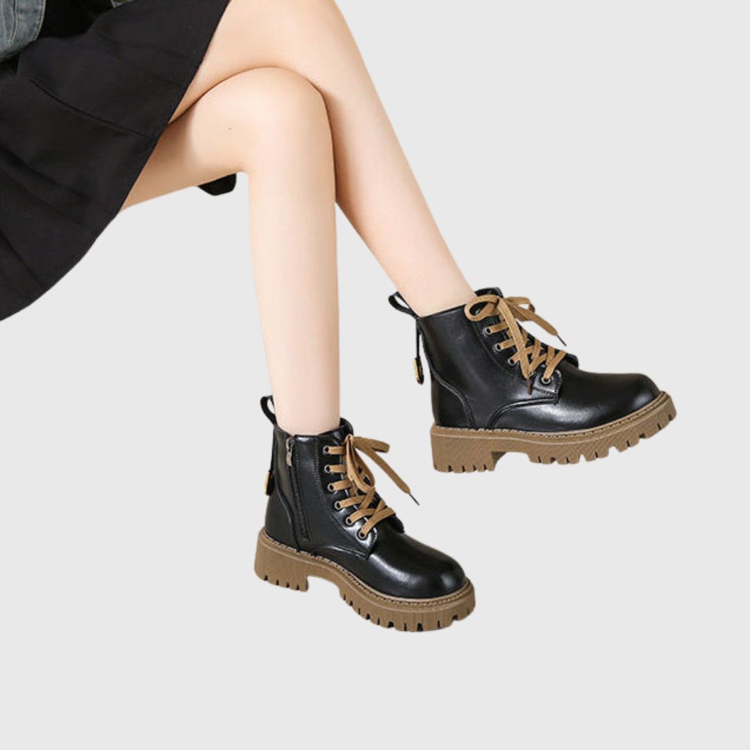 Evelyne - Bottes de Combat