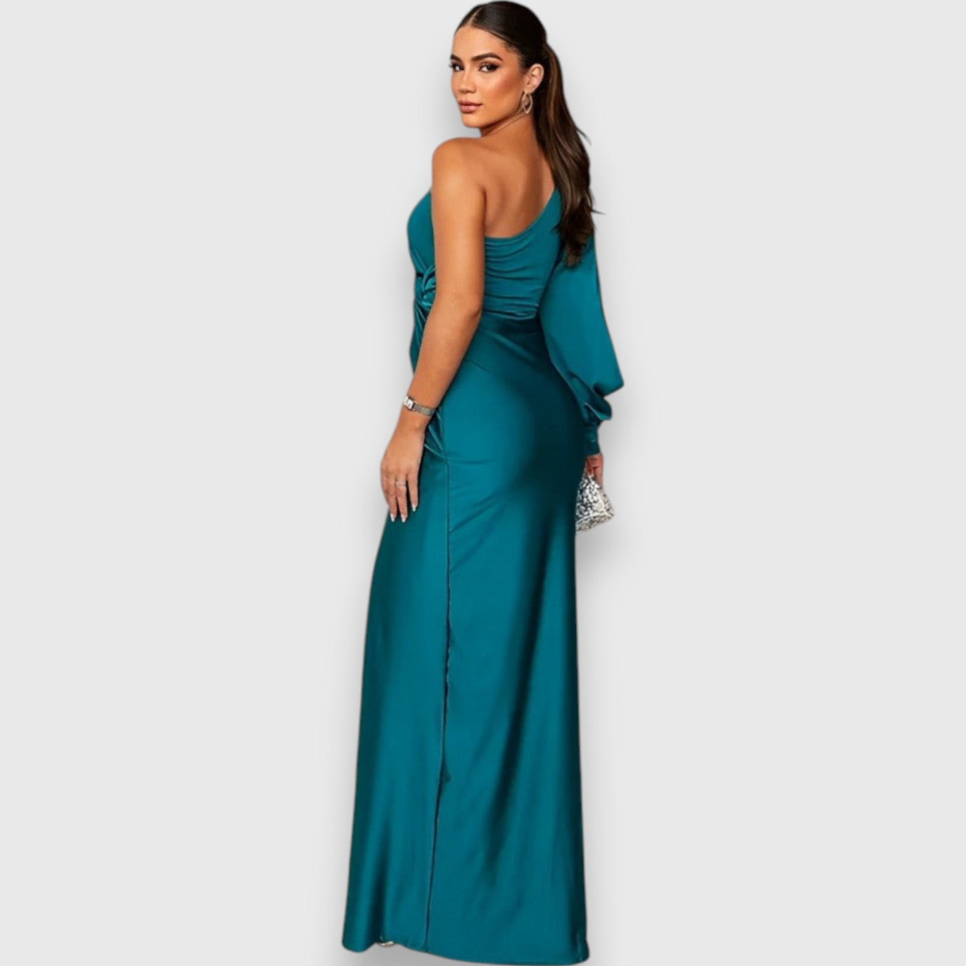 Vera – Robe Élégante